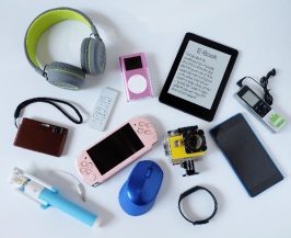 Many,Used,Modern,Electronic,Gadgets,For,Daily,Use,On,White
